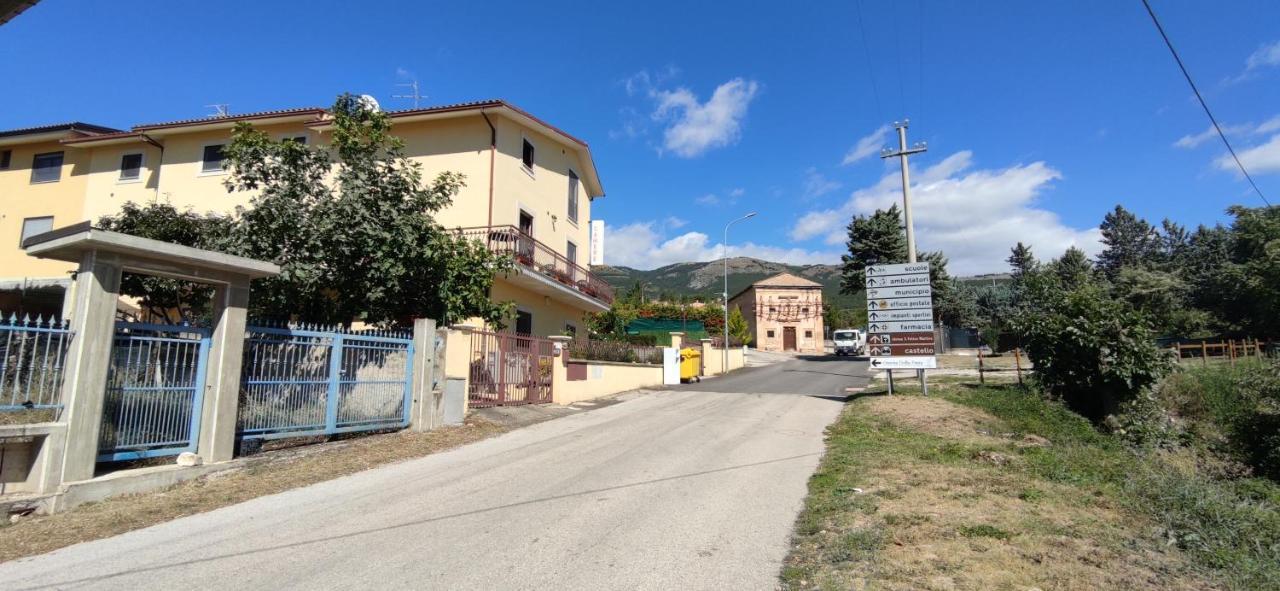 Complesso Turistico Aurora - Appartamenti Poggio Picenze Extérieur photo