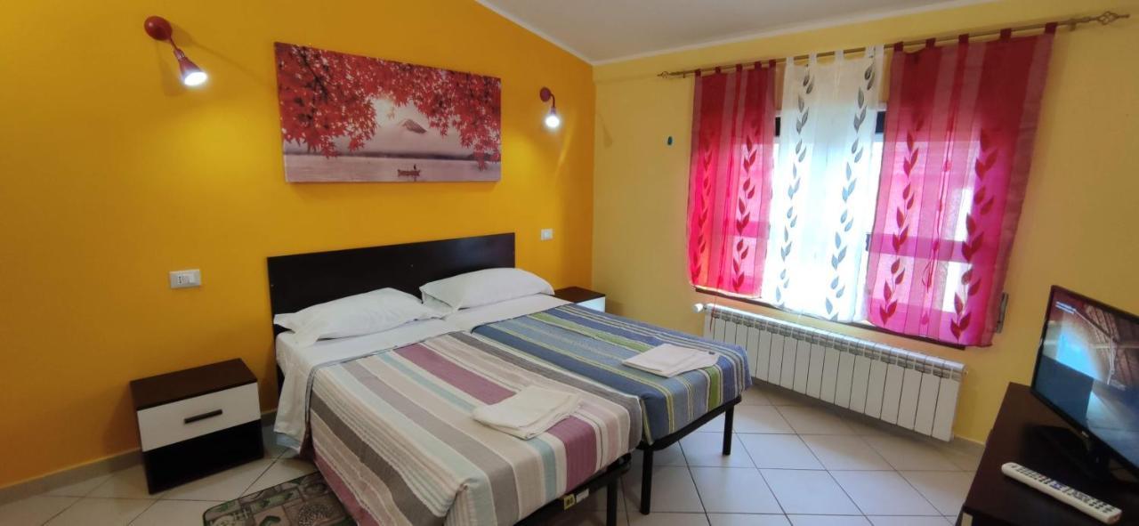 Complesso Turistico Aurora - Appartamenti Poggio Picenze Extérieur photo