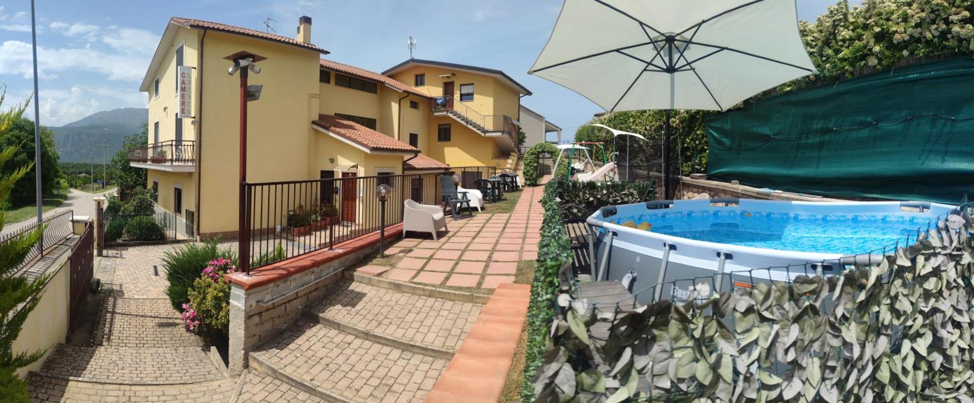 Complesso Turistico Aurora - Appartamenti Poggio Picenze Extérieur photo